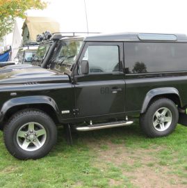 Range Rover Beluga Land Rover Beluga Black LRC416 - Paintman Paint